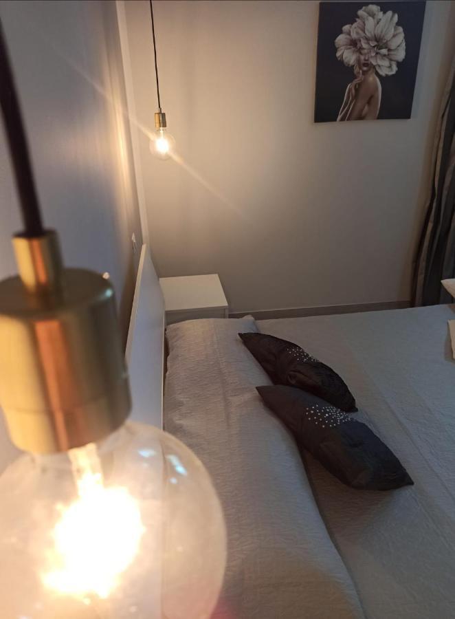 Esmada Lamezia Terme Apartment ภายนอก รูปภาพ